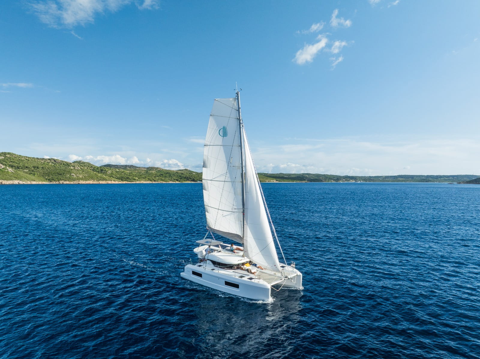 Lagoon 38